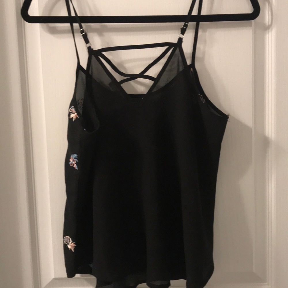 Summer top - Picture 2 of 2